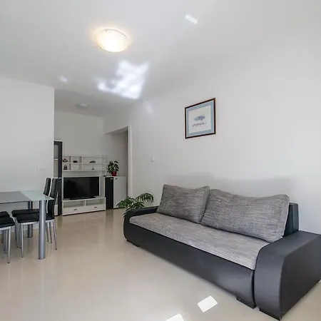 Apartament Marko *